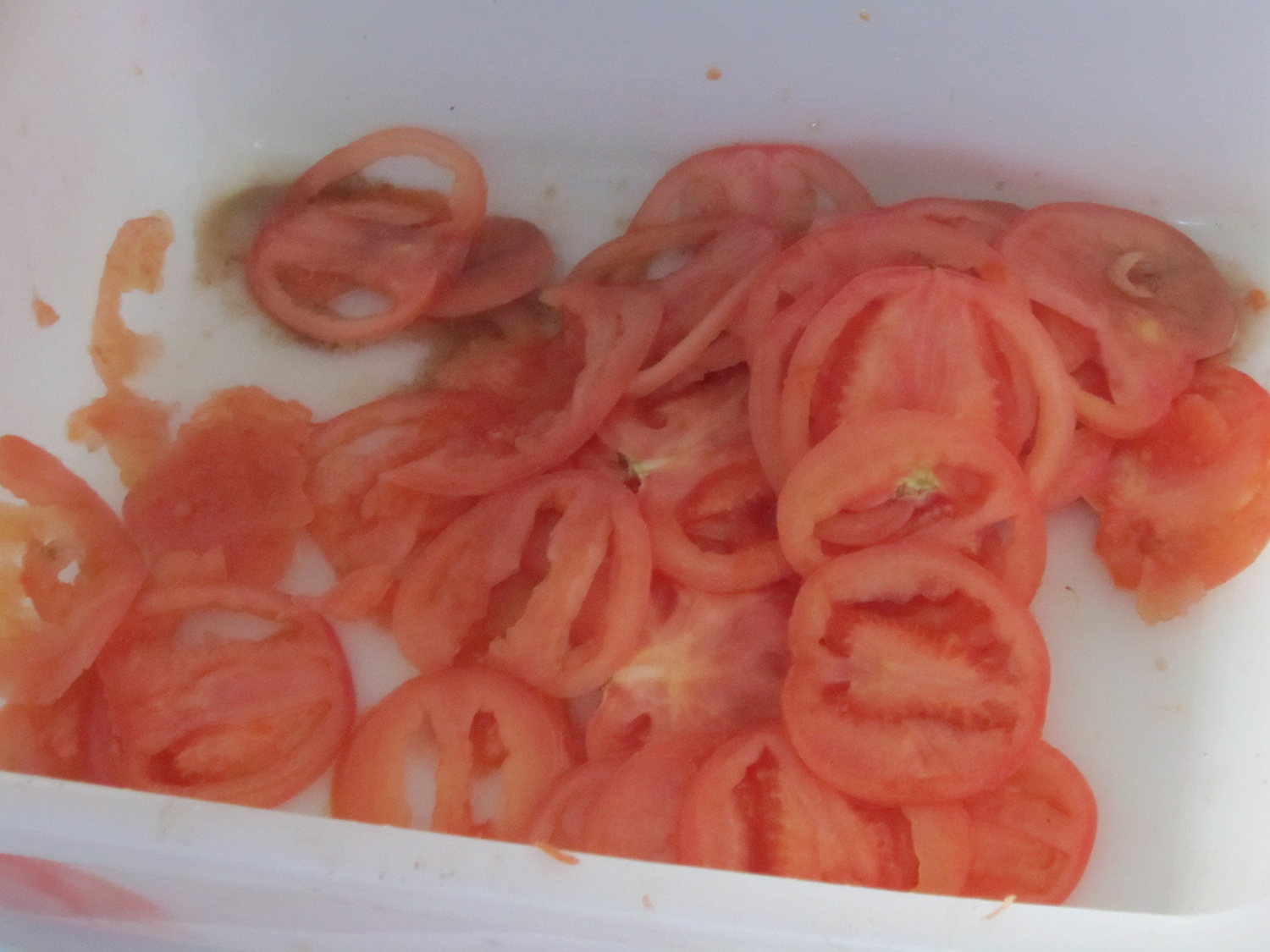 Tomato Chips Cutting