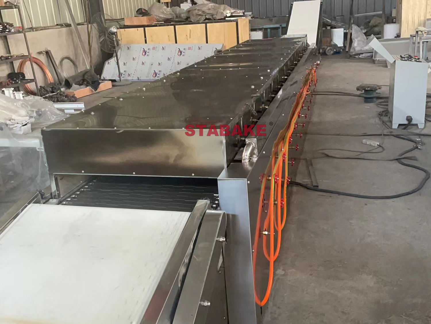 Double layer tunnel oven